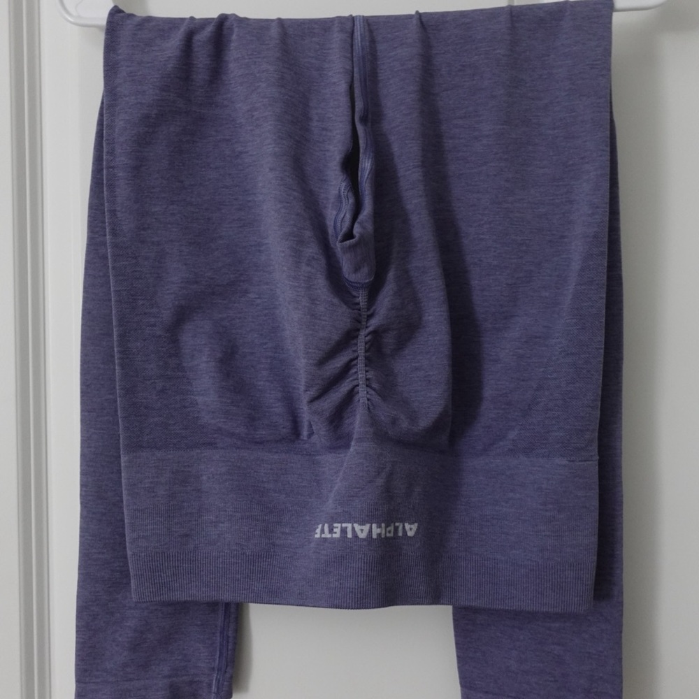 Alphalete Amplify Leggings